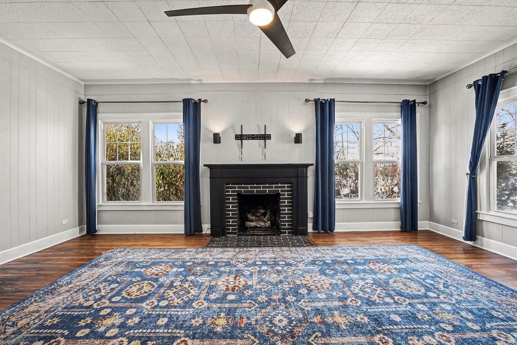 O T Ennis - Residential