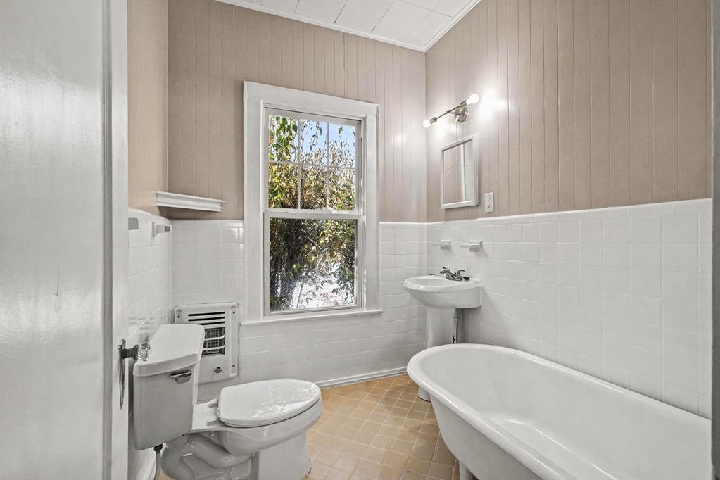 O T Ennis - Residential