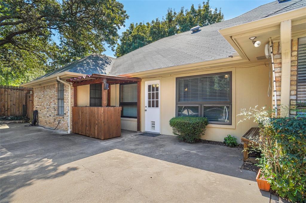 802 Chipwood Court