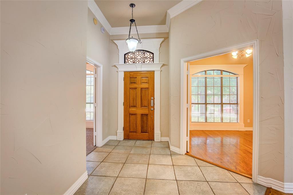 7909 Chapelwood Drive