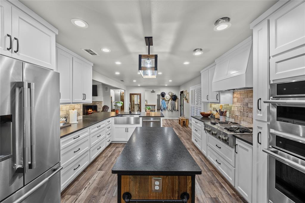 3280 Shady Grove Road