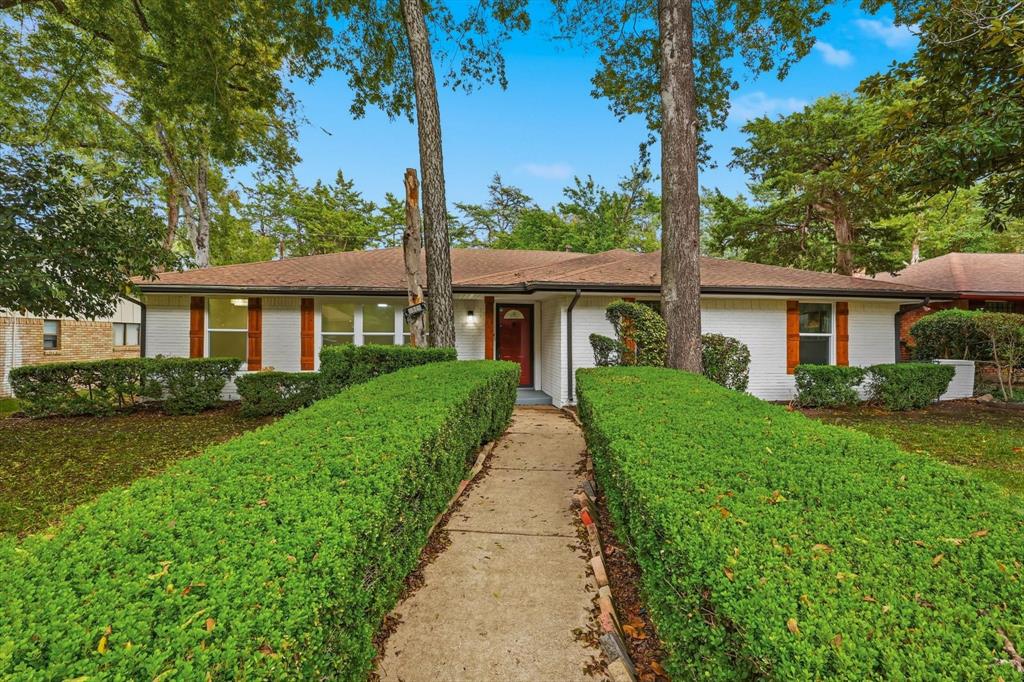 5940 Hunters View Lane