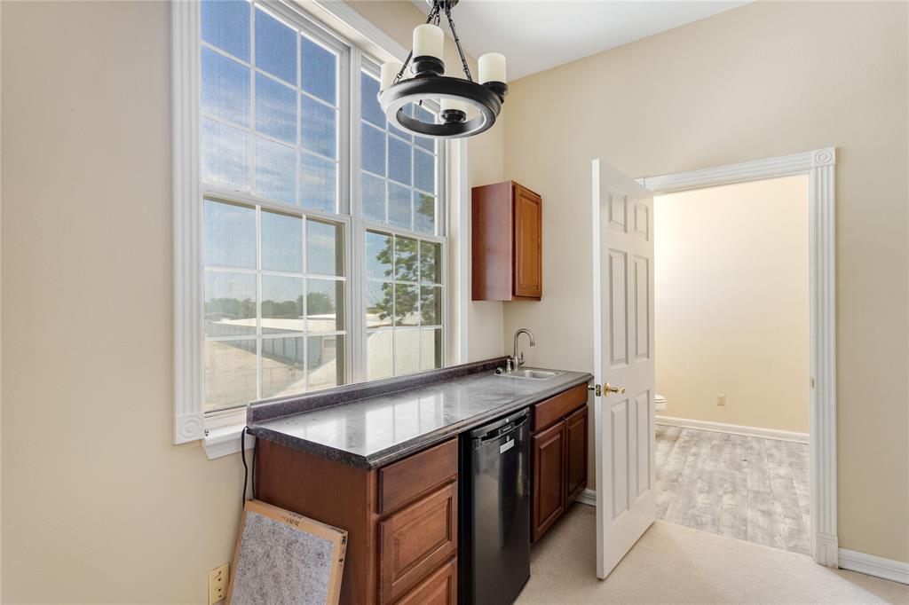 Hix Add - Commercial Lease