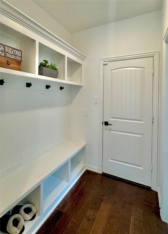 Devonshire Village 7 - Residential Lease