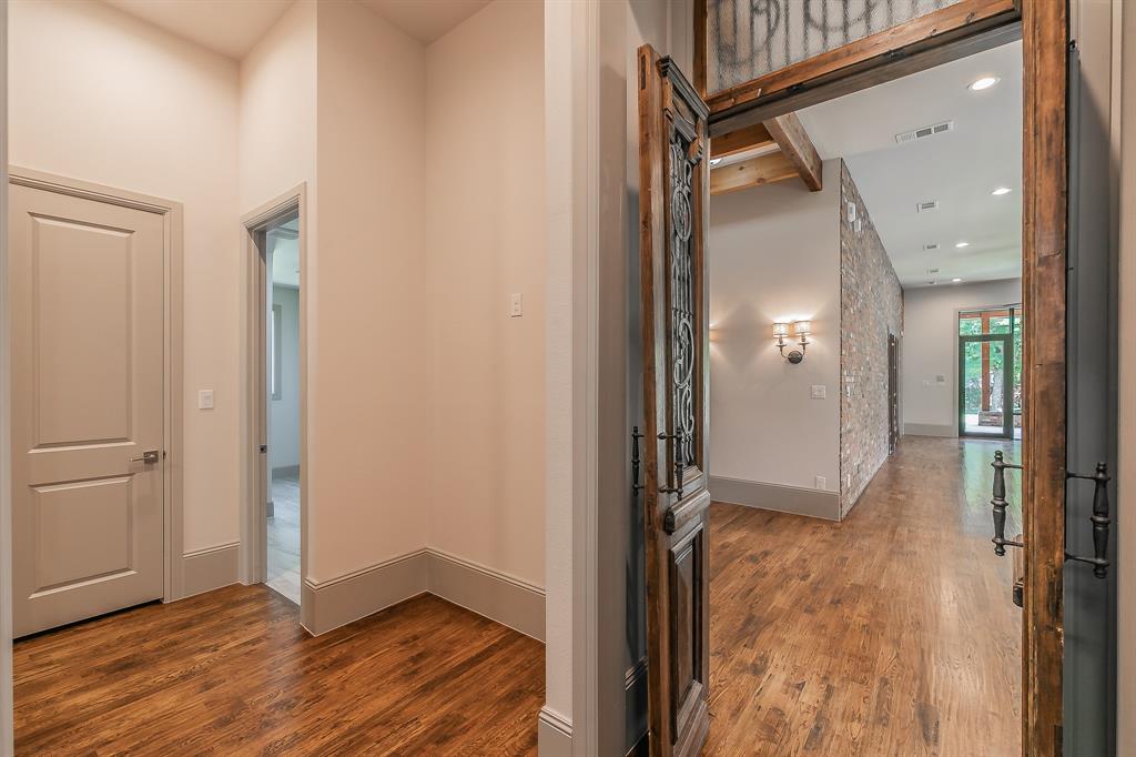 1306 Worthington Street
