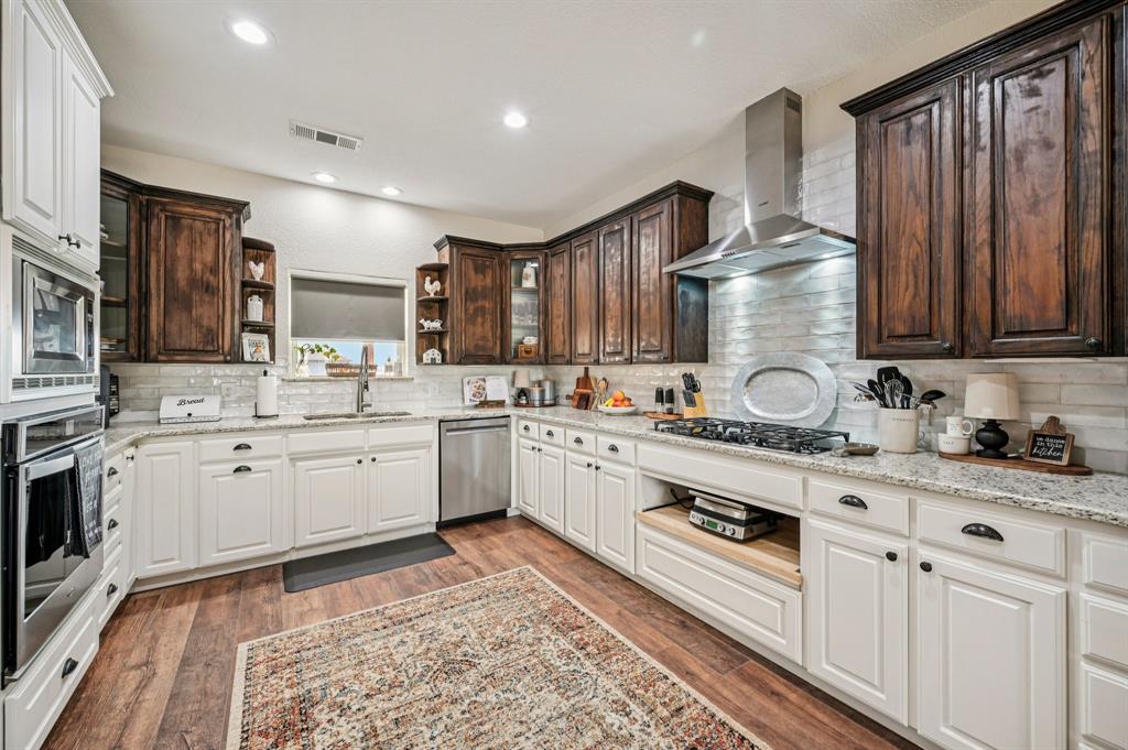 Martin Moore Surv Abs #779 - Residential