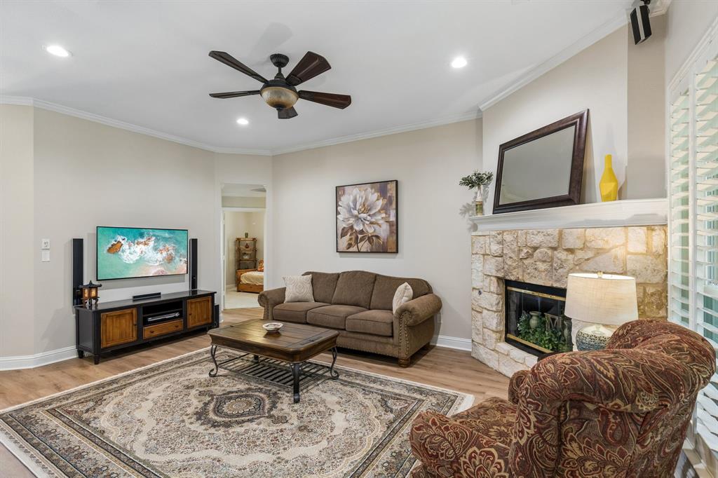 6501 Falcon Crest Lane