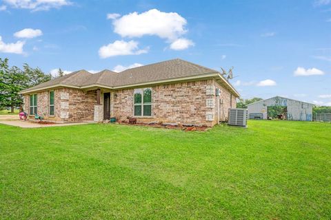 Tiny photo for 1890 County Road 34520, Sumner, TX 75486 (MLS # 21272068)