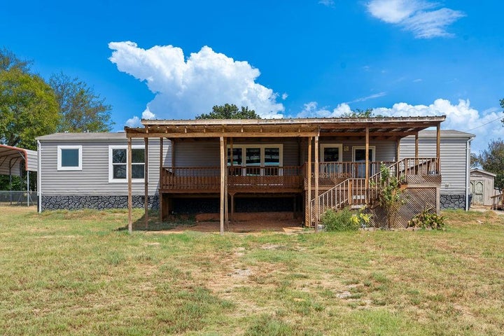 Photo 1 of 40 — 244 Comanche, Quitman, TX 75783