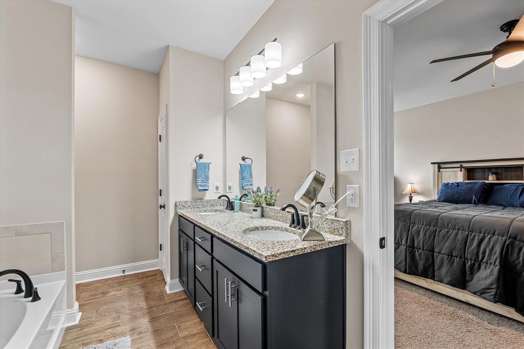 TRINITY BLUFF - Residential