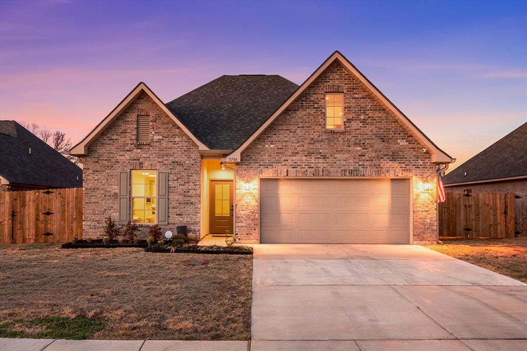 TRINITY BLUFF - Residential