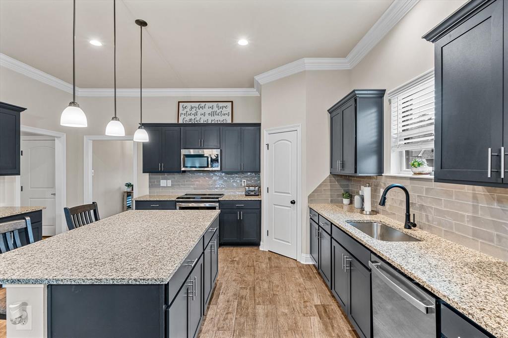 TRINITY BLUFF - Residential