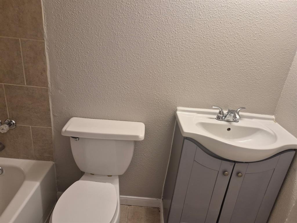 Windtree Condos - Residential