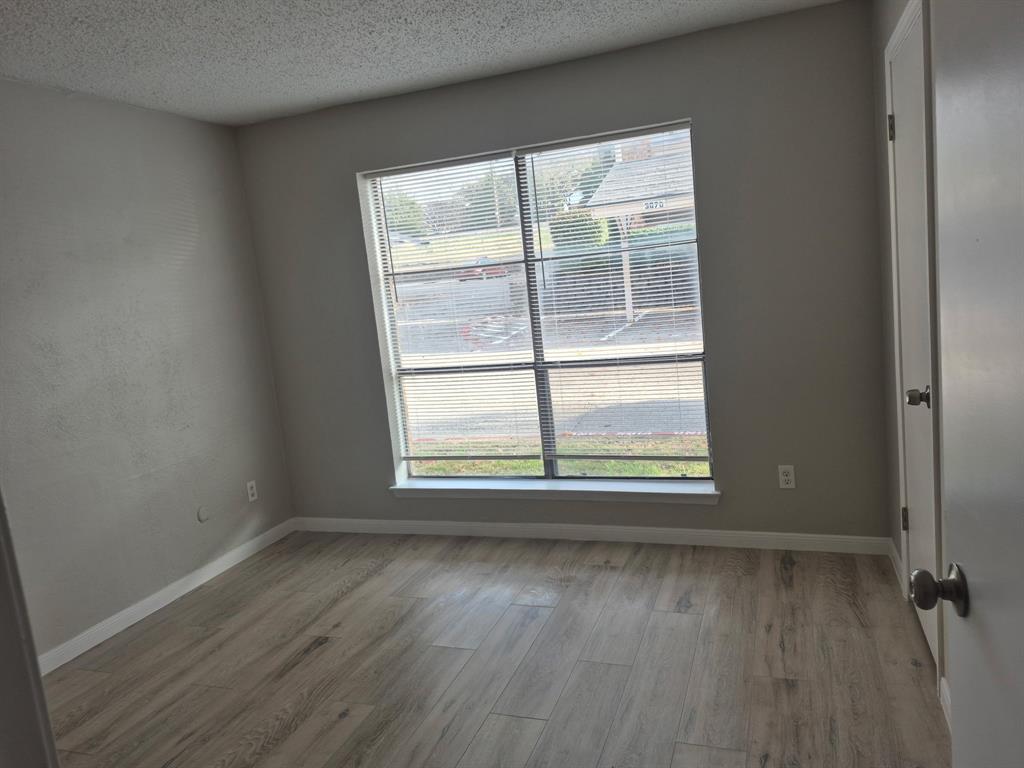 8110 Skillman Street 1070