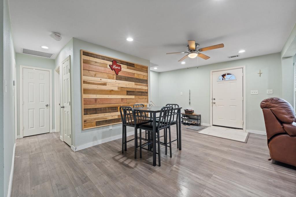 Walkers Add - Residential