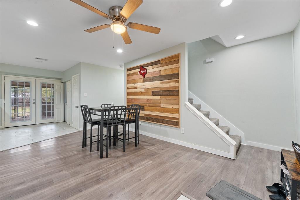 Walkers Add - Residential