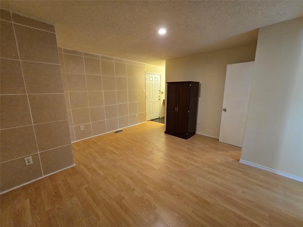 Richland Trace Condos - Residential