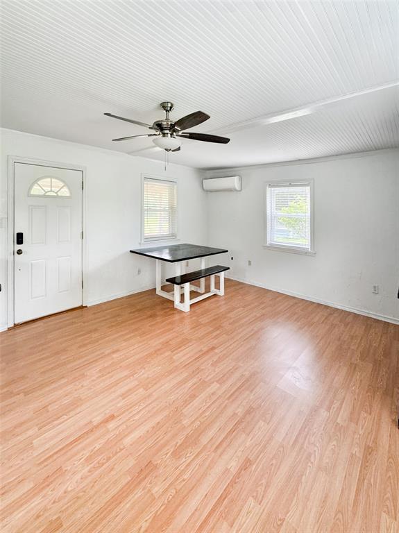 J T Hall Abs 543 - Residential Lease