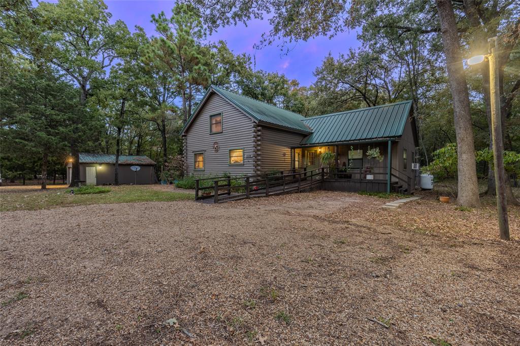 1508 Riverside Drive