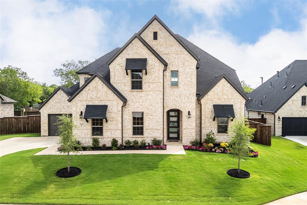 2302 Royal Dove Lane