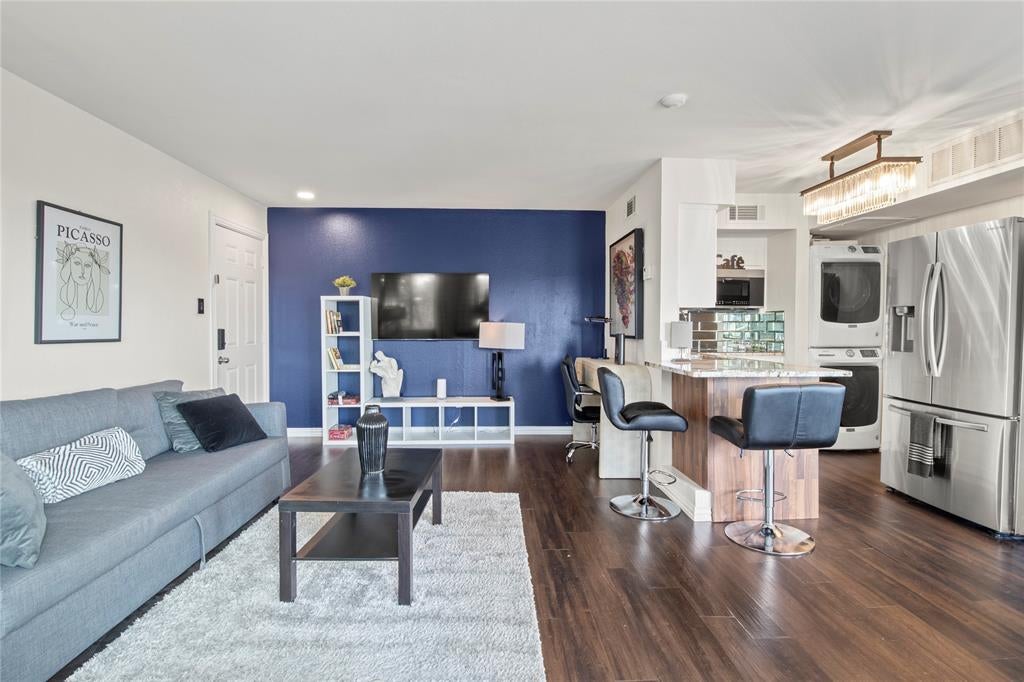 2310 Balsam Drive B301