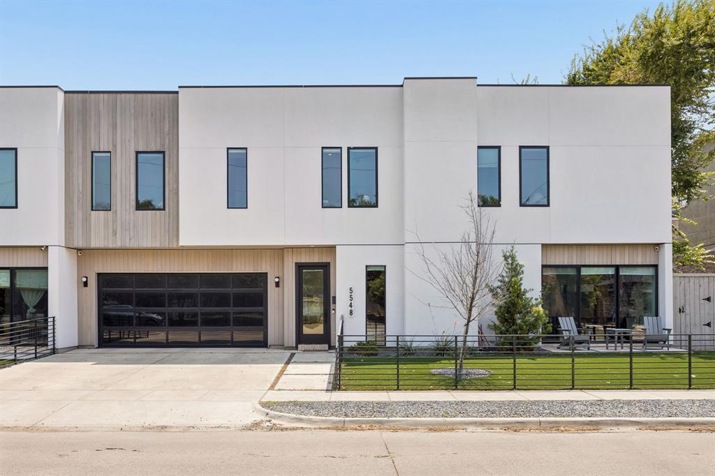 5548 Sears Street