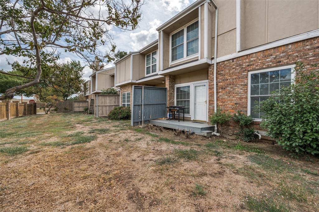 Lakeside Landing Twnhms - Residential