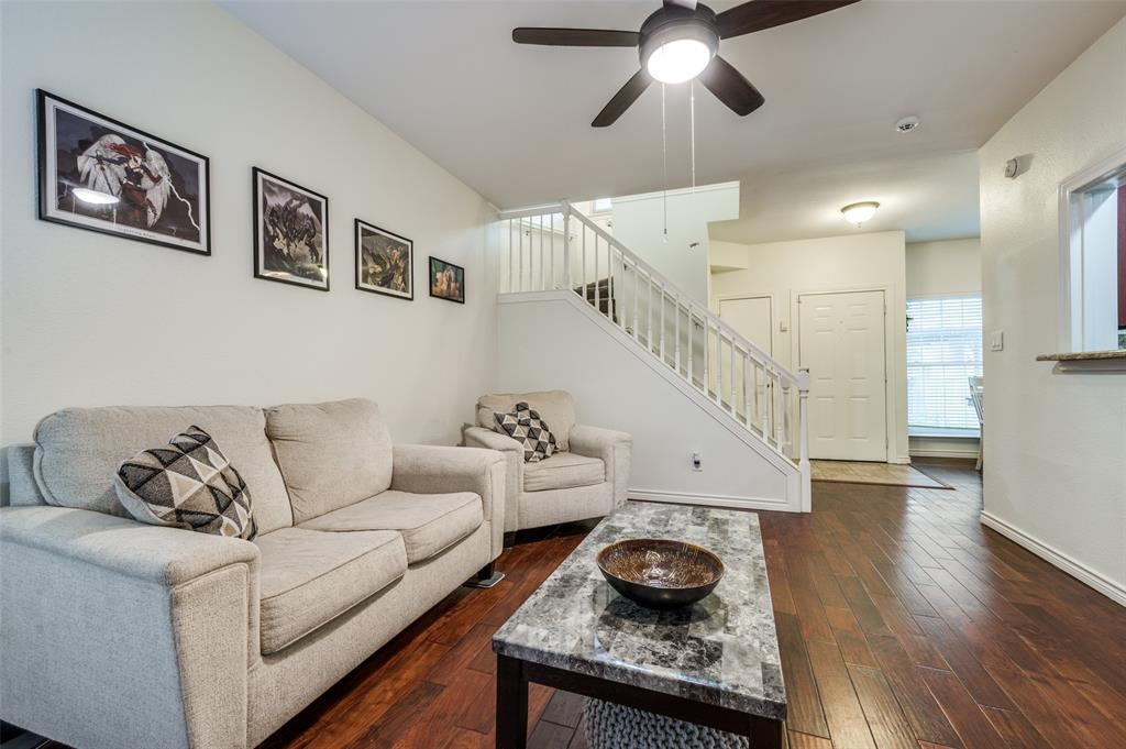 Lakeside Landing Twnhms - Residential