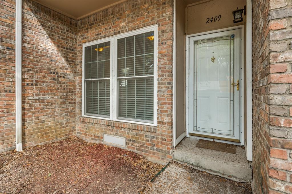 2409 Northlake Court