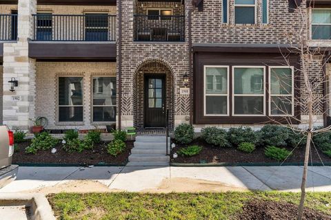 1900 Melinda Lane Farmers Branch TX 75234