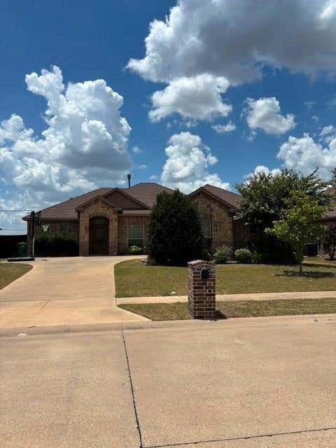 Photo of 209 Newcastle Street, Waxahachie, TX 75165 (MLS # 21335427)