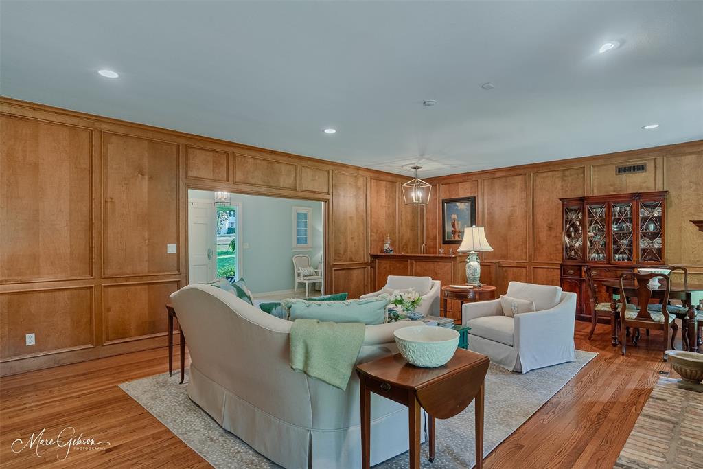 551 Sherwood Road