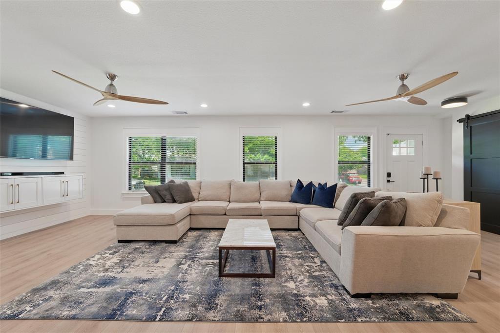 801 Edgefield Road