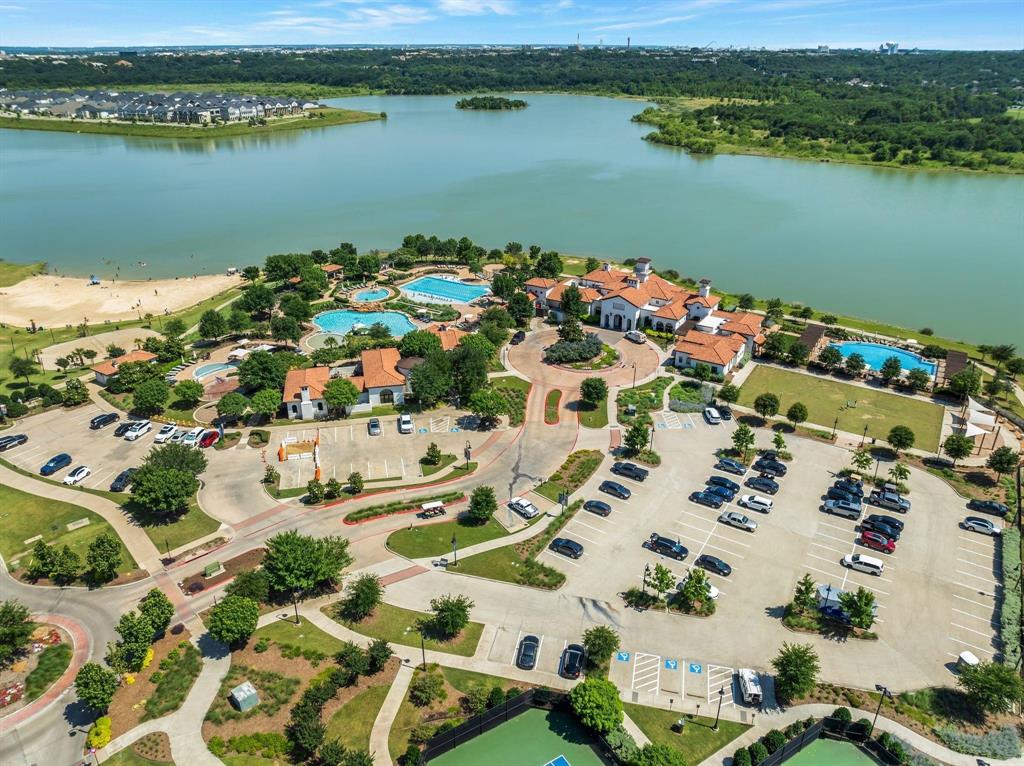 Viridian Village 3a - Residential