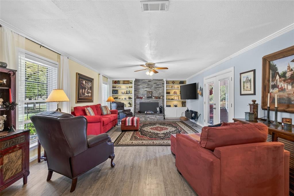109 Lilac Lane