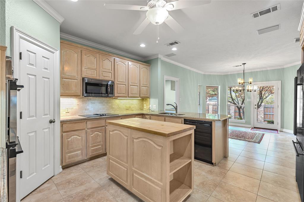 Oak Village South Sec 4 - Residential