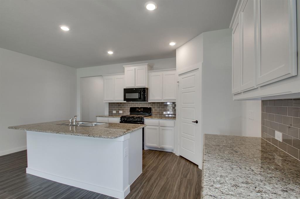 PARKVIEW - Residential Lease