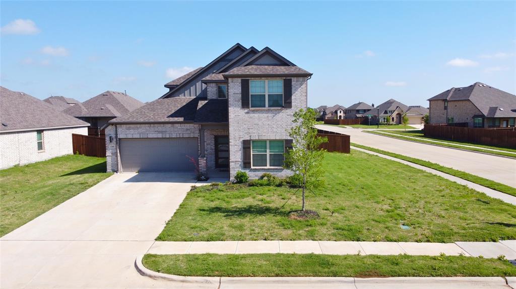 1345 Fox Glen Trail