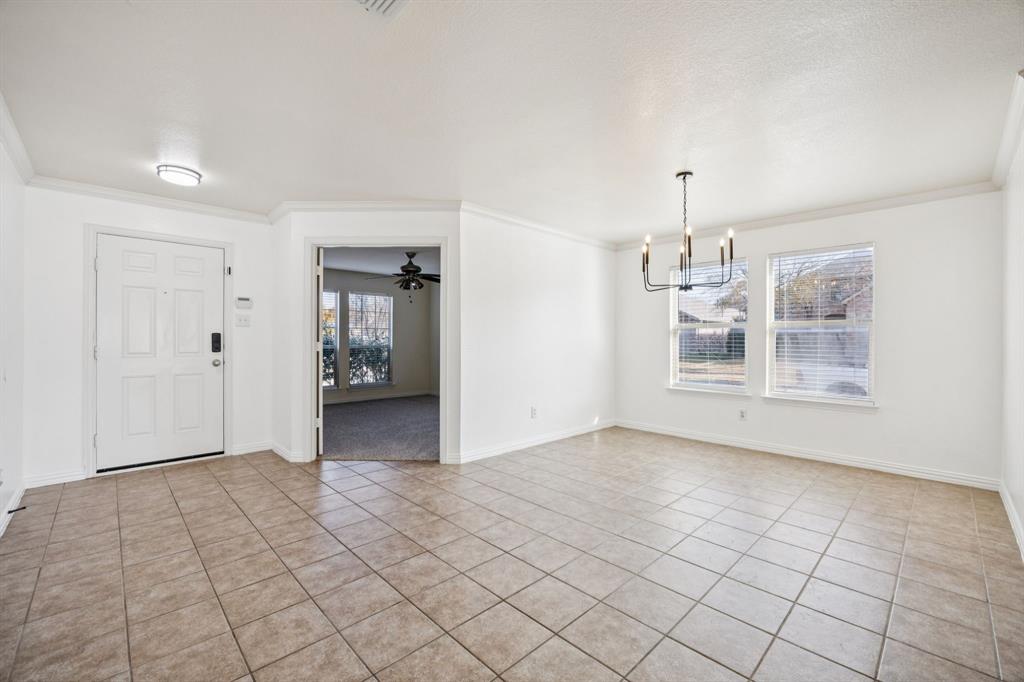 301 Highland Park Lane