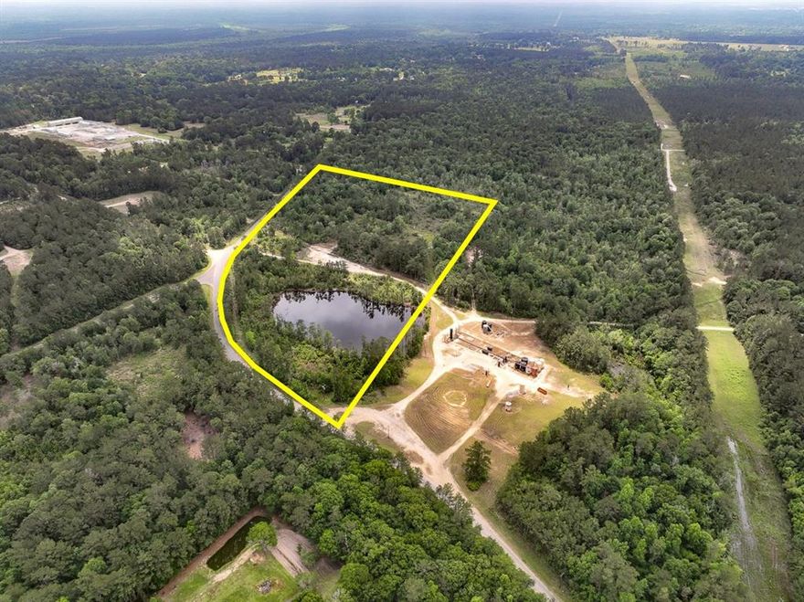 C-3; 1st-time open market offering for rural recreation or residential tracts just north of Silsbee, Texas. Sustainably wooded and natural. Sculpt to fit you desires! Create a legacy! Invest for timber income. Good access. Easy to get to. Floodplain Free! Unrestricted!
