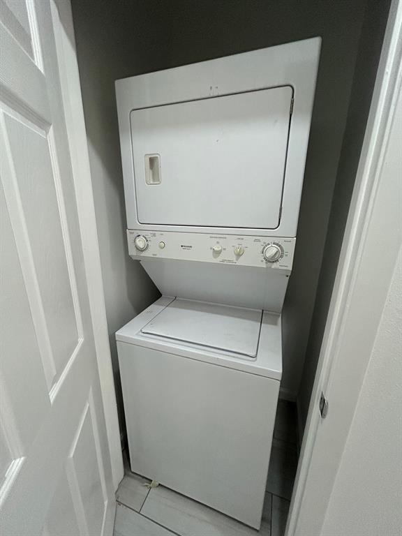 Parkwood Creek Condos - Residential