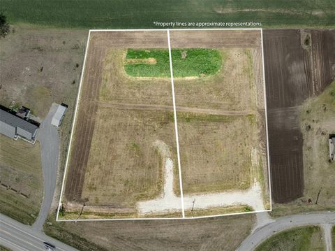 Photo of Lot 2 & 3 McCartney Way, Whitewright, TX 75491 (MLS # 21229253)