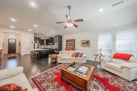 Tiny photo for 902 Enchanted Wood Drive, Arlington, TX 76005 (MLS # 21196070)