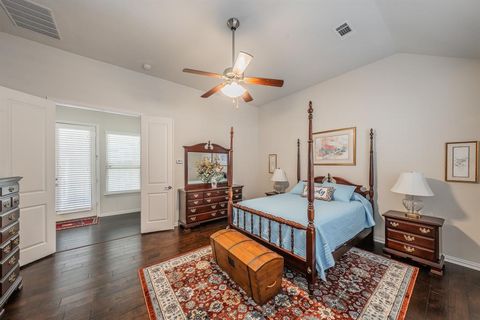Tiny photo for 902 Enchanted Wood Drive, Arlington, TX 76005 (MLS # 21196070)