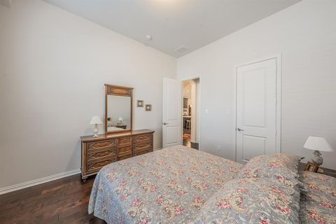 Tiny photo for 902 Enchanted Wood Drive, Arlington, TX 76005 (MLS # 21196070)