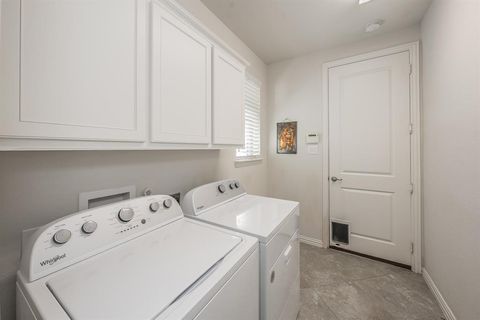 Tiny photo for 902 Enchanted Wood Drive, Arlington, TX 76005 (MLS # 21196070)