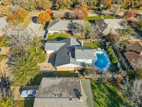 A home in Mineral Wells