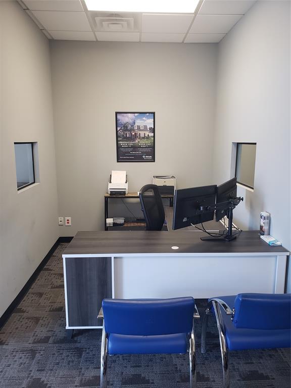 Green Oaks Plaza - Commercial Lease