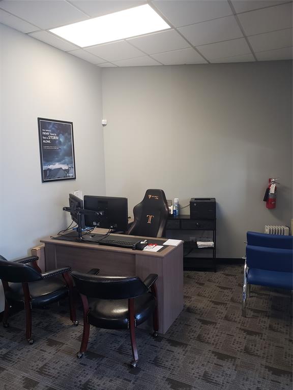 Green Oaks Plaza - Commercial Lease