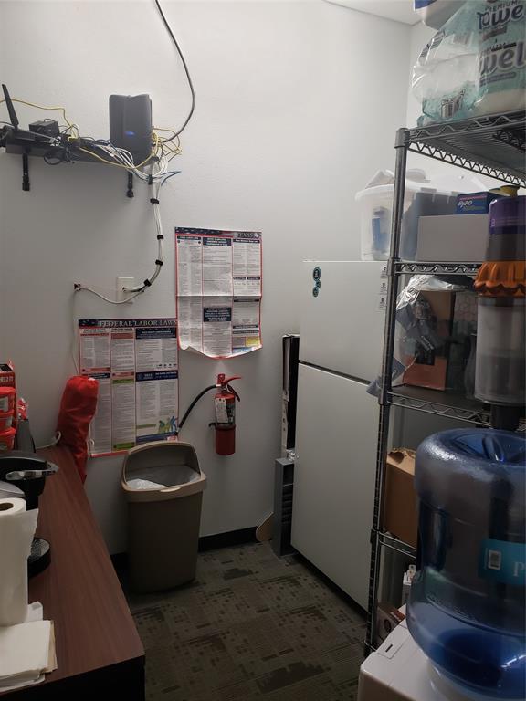 Green Oaks Plaza - Commercial Lease